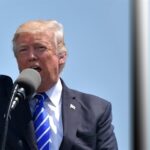 Trump promete aumentar tarifas após decisão judicial e anuncia nova política tarifária global